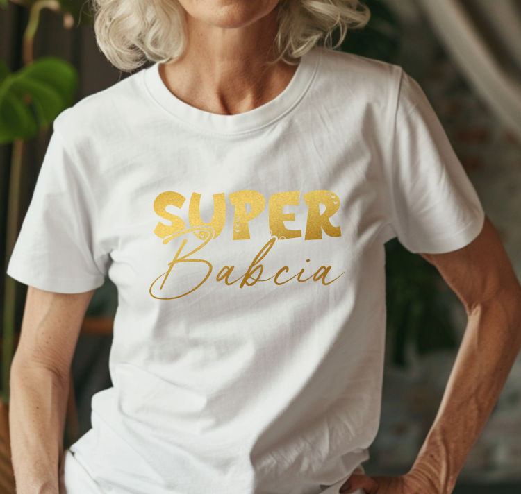 377.png Koszulka Super Babcia ze złotym napisem – prezent na Dzień Babci PixelNadruk.pl Koszulka Super Babcia ze złotym napisem – elegancki prezent dla babci