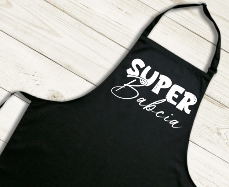 2 fartuch.png Bawełniany fartuch „Super Babcia” – prezent na Dzień Babci PixelNadruk.pl