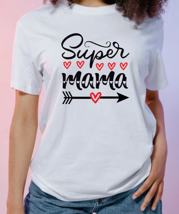 Koszulka damska „Super mama” z serduszkami i strzałką – prezent na Dzień Matki