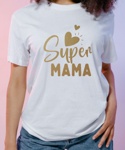 Koszulka damska Super mama z serduszkami – prezent na Dzień Matki